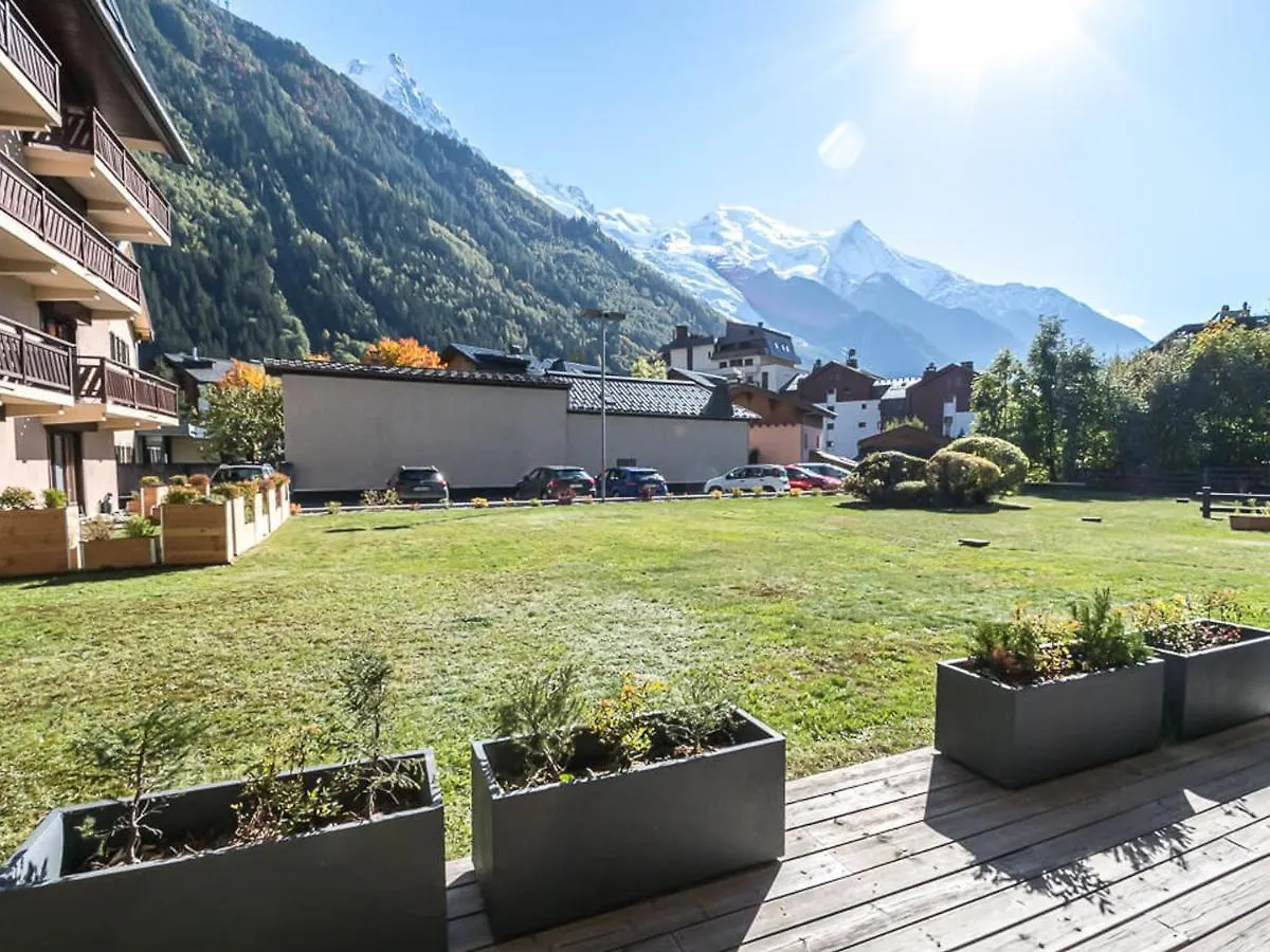 Appartement Avec Terrasse A Chamonix, Parking Et Wifi - Fr-1-343-230 צרפת