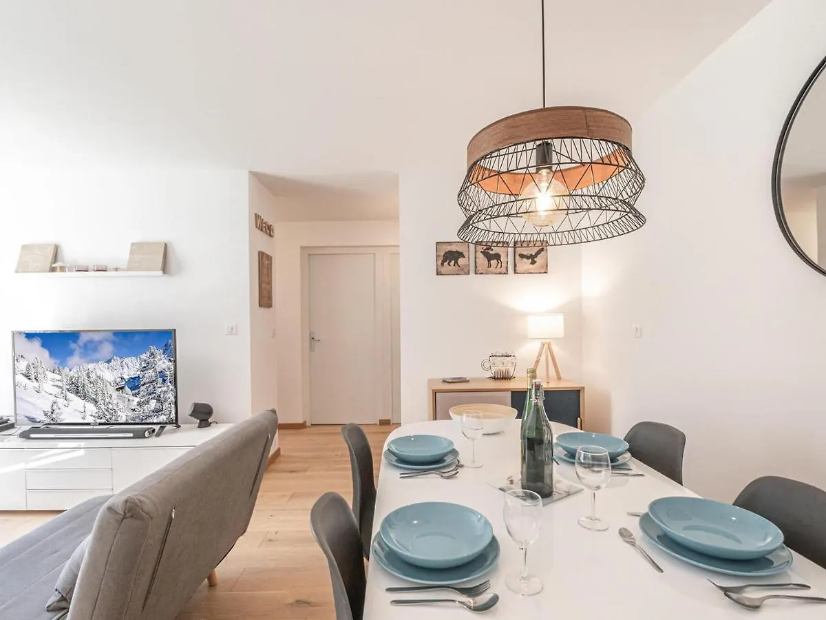 Appartement Avec Terrasse A Chamonix, Parking Et Wifi - Fr-1-343-230 0*, שאמוני