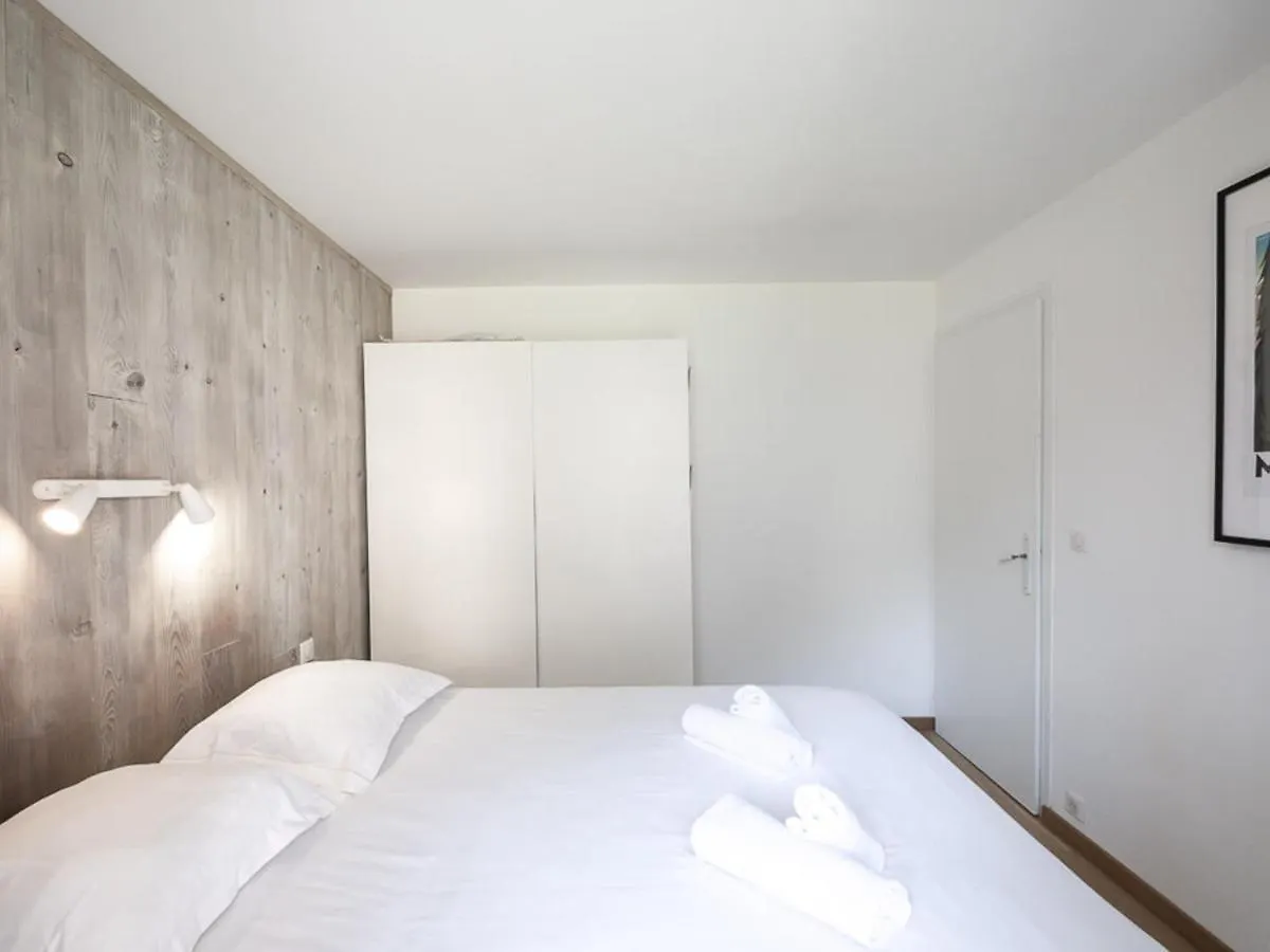 Appartement Avec Terrasse A Chamonix, Parking Et Wifi - Fr-1-343-230 Apartment Chamonix